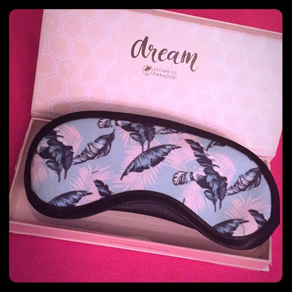 ✈️😴ONLY ONE! Escape to Paradise Sleep Mask😴✈️ - Picture 2 of 8